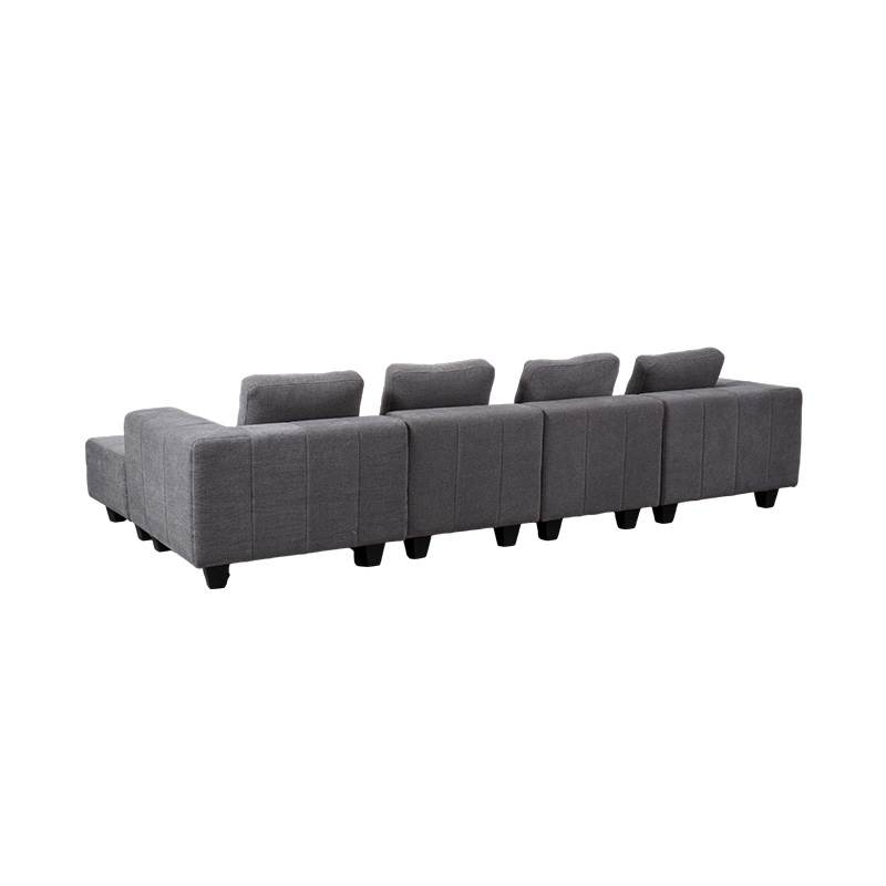Großes modulares L-förmiges Sofa aus hellgrauem Stoff mit quadratischen Kissen, moderner minimalistischer Stil